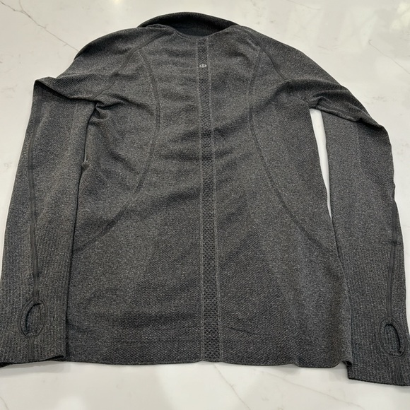 Lululemon quarter zip jacket - Picture 4 of 5